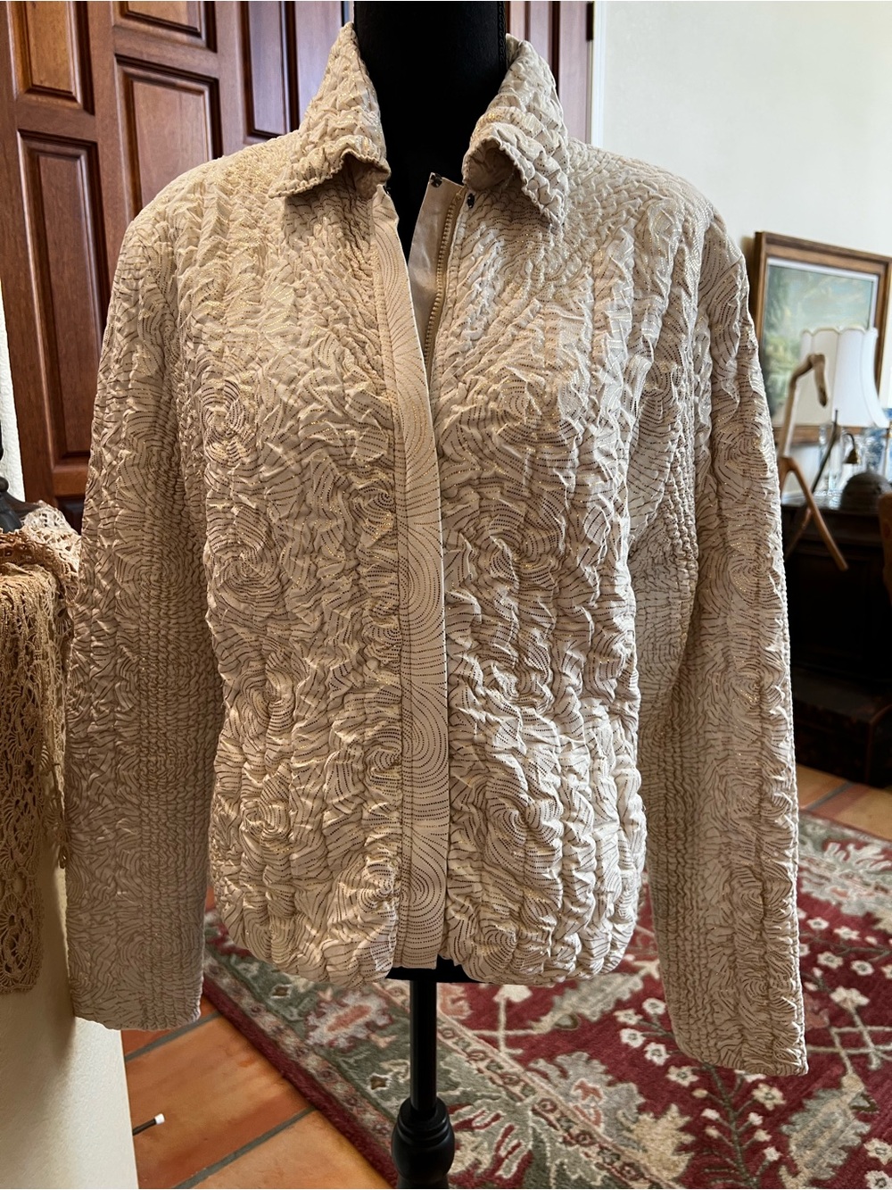 UbU Reversible Jacket Women Size Medium Gold Tan Beige Full Zip Crinkle Travel